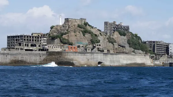 Gunkanjima (2)